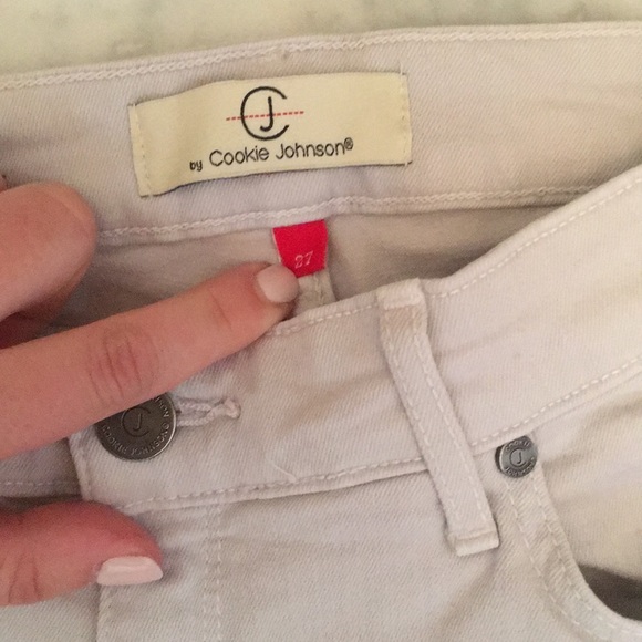 Pale Grey Skinny Jeans CJ by Cookie Johnson Sz 27 - Picture 4 of 8